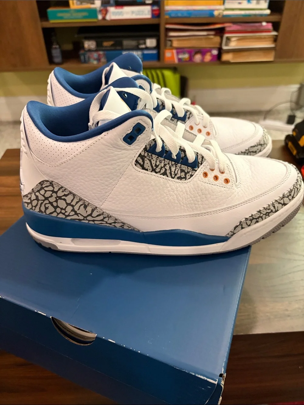 Air Jordan 3 WIZARDS sz 9.5 men’s